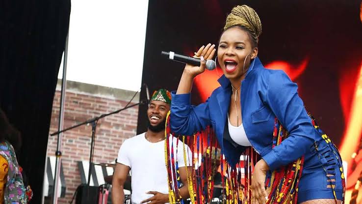The Digital Revolution of Nigerian Music: How Online Platforms are Shaping the Global Afrobeats Movement